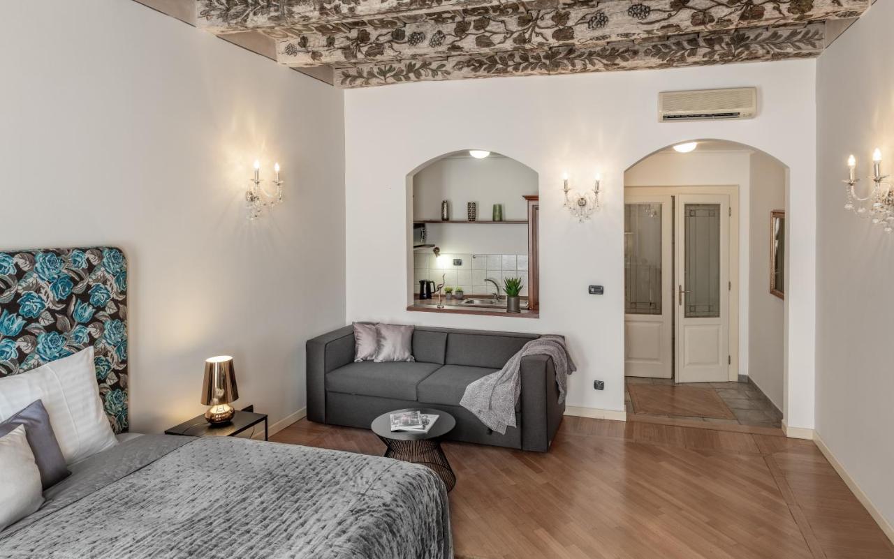 Chateau 9 By Adrez Appartement Praag