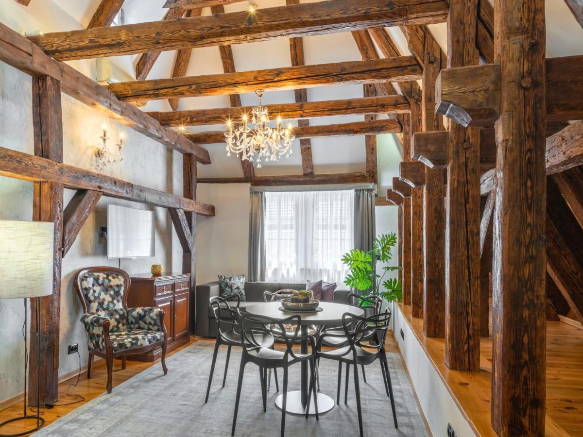 Chateau 9 By Adrez Appartement Praag